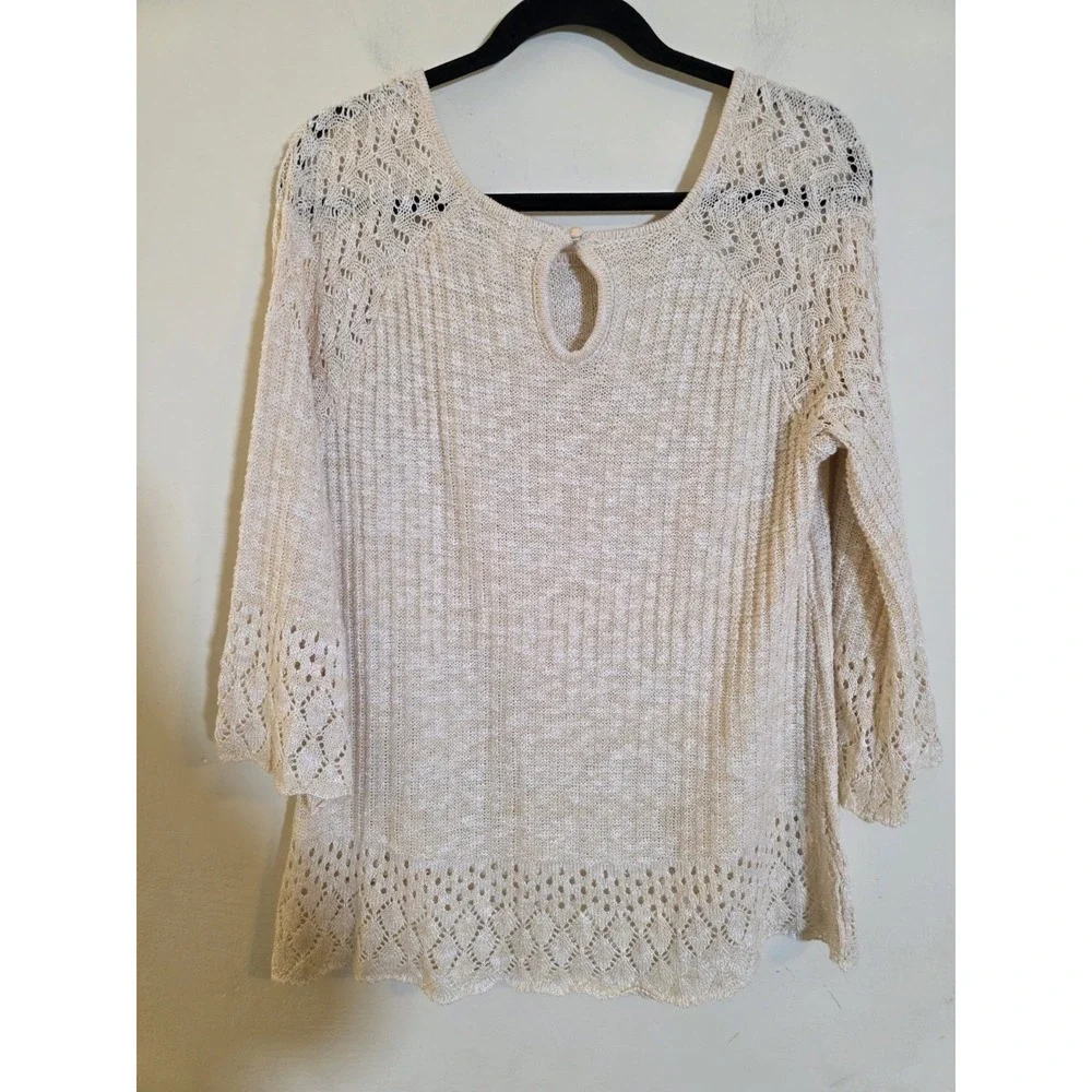 LC Lauren Conrad Cream Pointelle Knit Bell Sleeve‎ Sweater Medium Scoop Neck